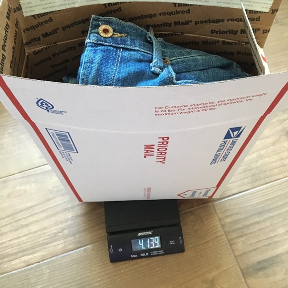 Lucky Brand NYDJ Jeans Resellers Mystery Box Lot - Picture 8 of 8